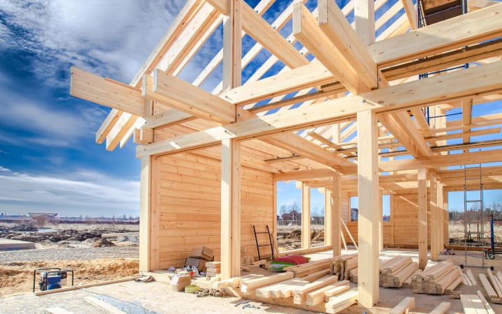 Quels sont les avantages des constructions en bois ?